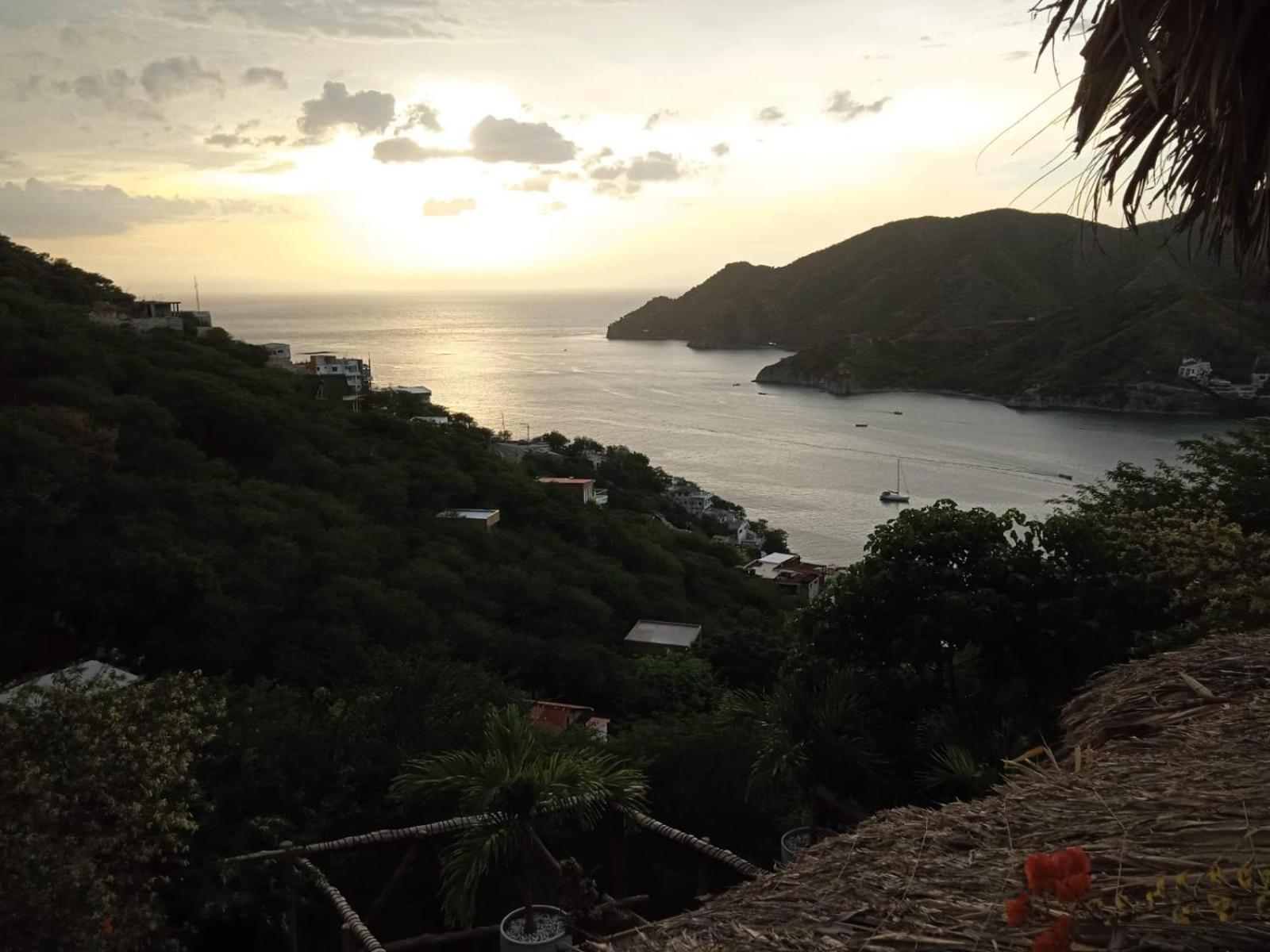 Hostal Casa Horizonte Taganga Buitenkant foto